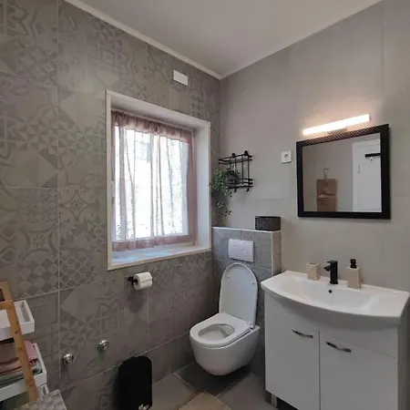 Apartament Mate *