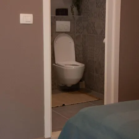 Mate Apartment