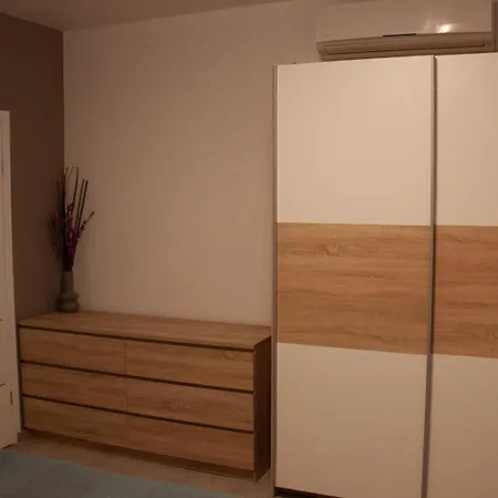 Mate Apartment