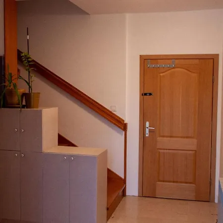 Mate Apartment *