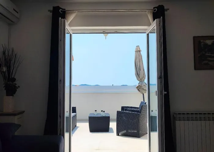 شقة Mate زادار